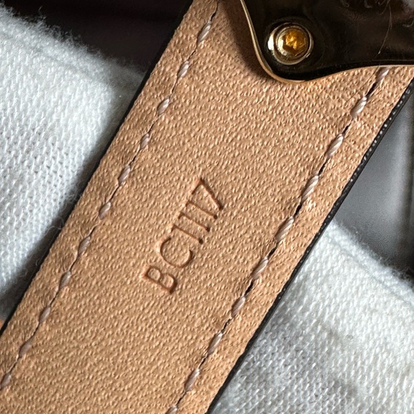 NEW Louis Vuitton Brown and Gold Monogram Bracelet - Picture 13 of 17